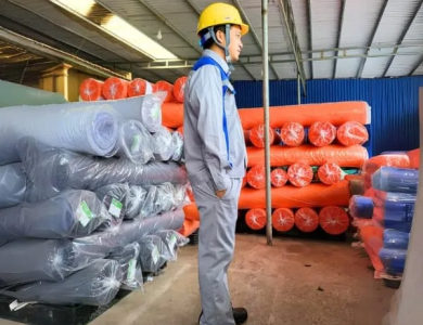 Hướng Dẫn Chọn Chất Liệu Vải Bảo Hộ Phù Hợp Cho Từng Ngành Nghề Sản Xuất